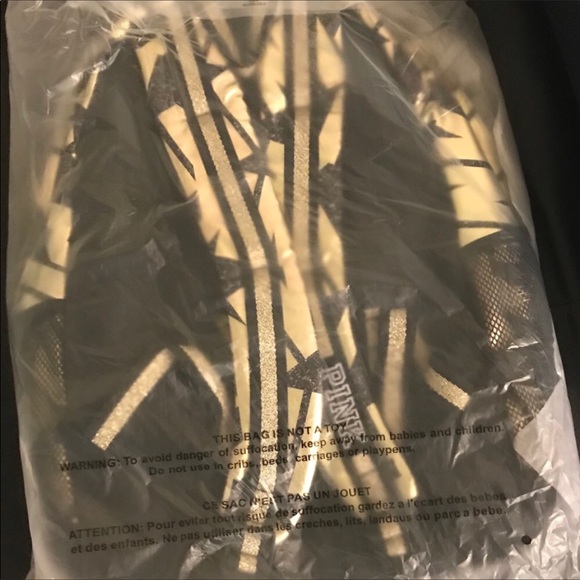 Pink backpack - Picture 3 of 3